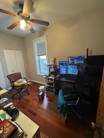 3041 W Fullerton Avenue, Chicago, IL 60647