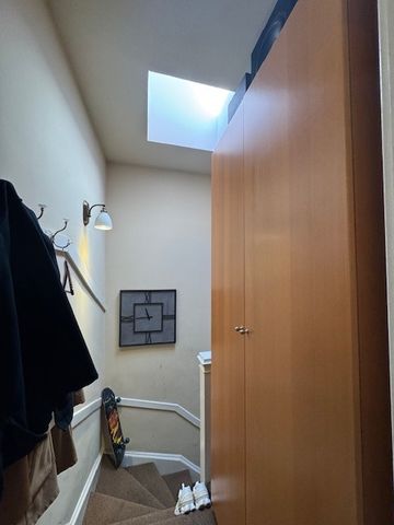 3041 W Fullerton Avenue, Chicago, IL 60647