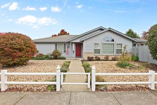 1401 Diamond Street, Medford, OR 97501
