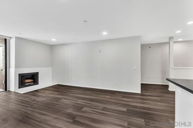 850 State St. 420, San Diego, CA 92101