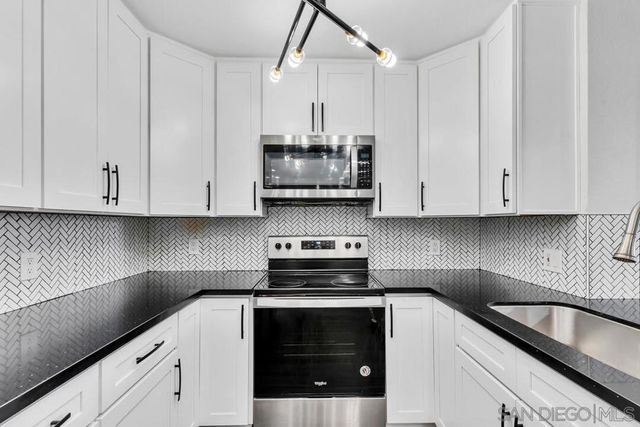 850 State St. 420, San Diego, CA 92101