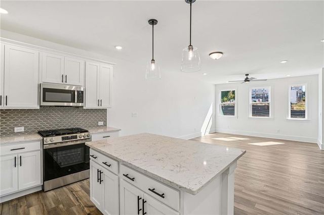 1610 Worley Way NW, Atlanta, GA 30318