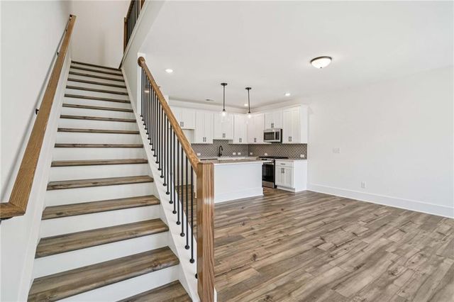 1610 Worley Way NW, Atlanta, GA 30318
