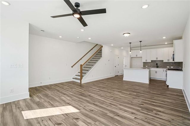 1610 Worley Way NW, Atlanta, GA 30318