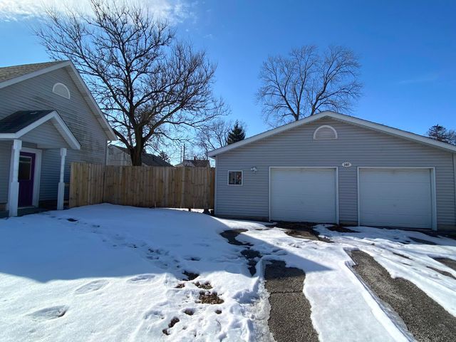 107 Evans Avenue, Valparaiso, IN 46383