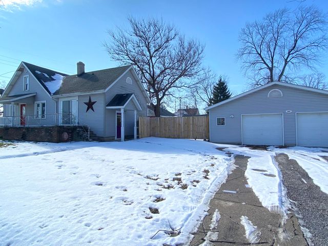 107 Evans Avenue, Valparaiso, IN 46383