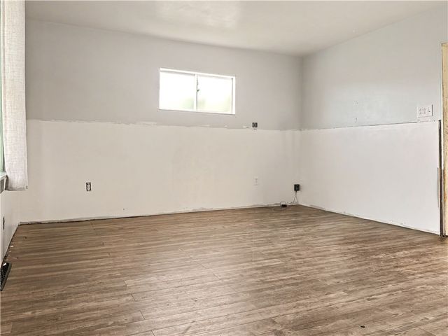 517 Pine St, Mt Pleasant Twp, PA 15666