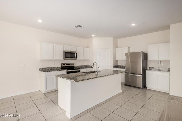 35450 W SANTA CLARA Avenue, Maricopa, AZ 85138