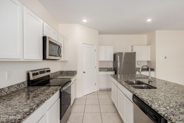 35450 W SANTA CLARA Avenue, Maricopa, AZ 85138