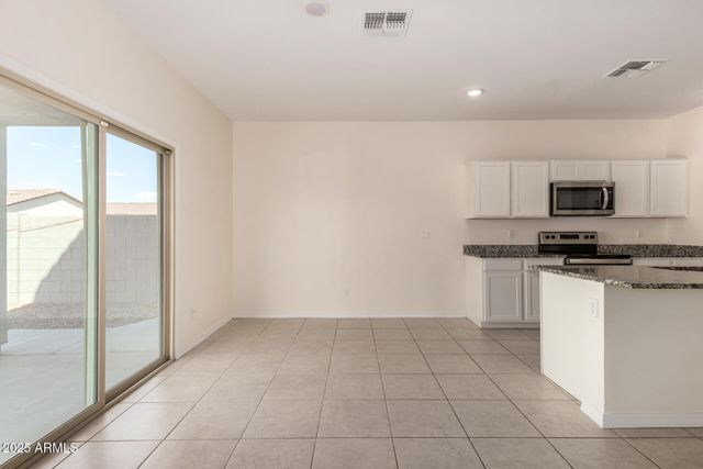 35450 W SANTA CLARA Avenue, Maricopa, AZ 85138