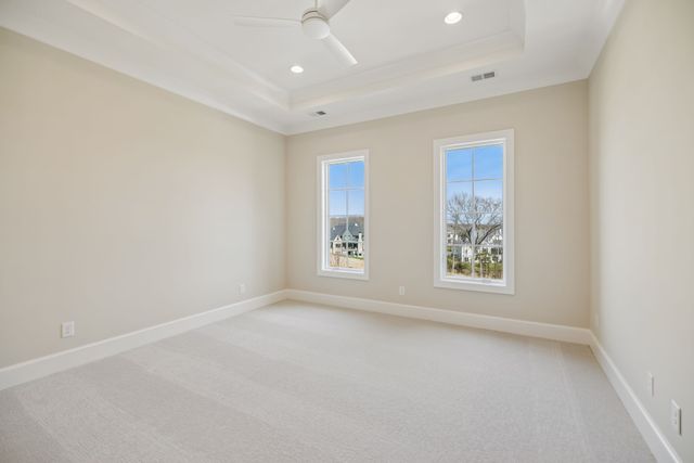 9289 Double Run Ct, College Grove, TN 37046