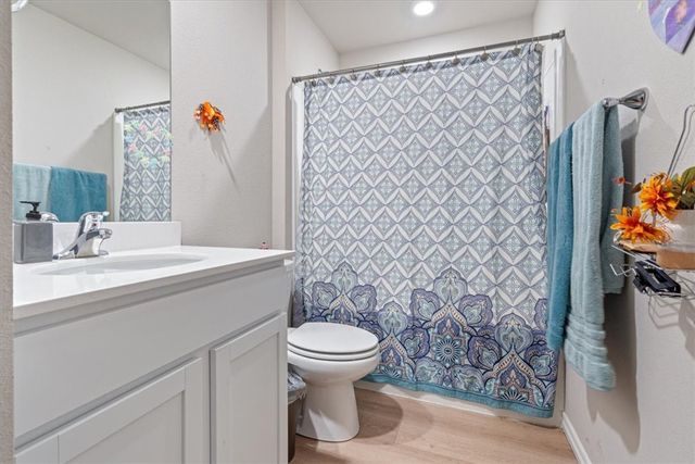 800 Buffalo Avenue, Gentry, AR 72734