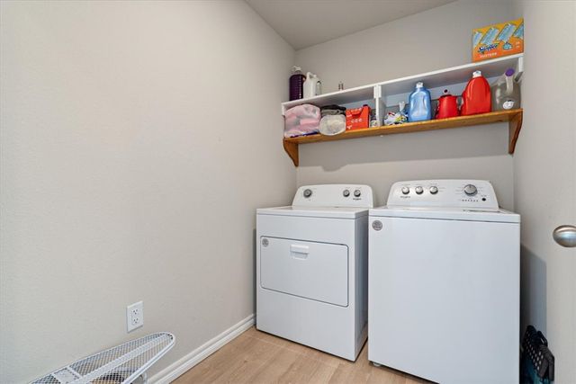 800 Buffalo Avenue, Gentry, AR 72734