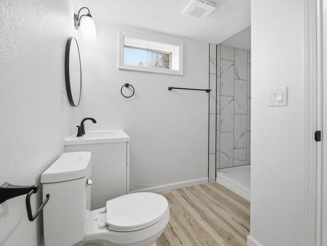 1106 S 3rd Avenue, Ozark, MO 65721