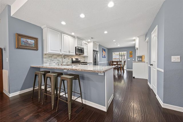 35 Sheep Meadow Place, The Woodlands, TX 77381