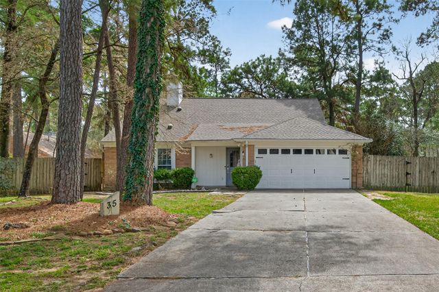 35 Sheep Meadow Place, The Woodlands, TX 77381