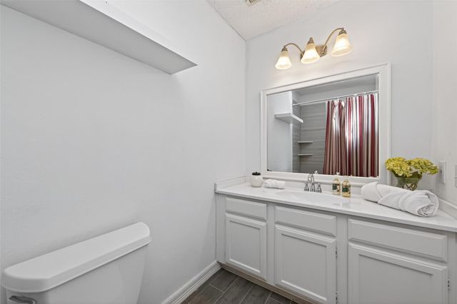 35 Sheep Meadow Place, The Woodlands, TX 77381