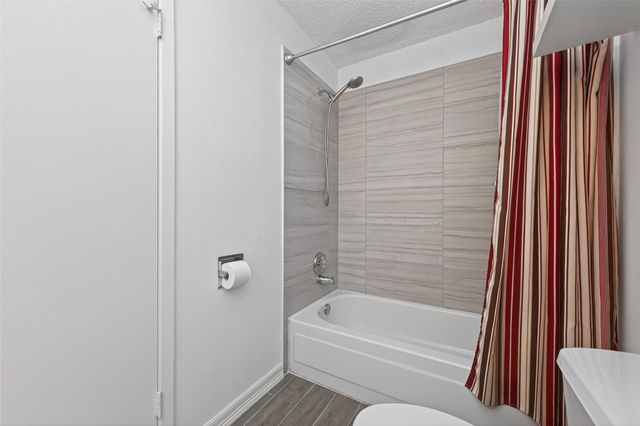 35 Sheep Meadow Place, The Woodlands, TX 77381