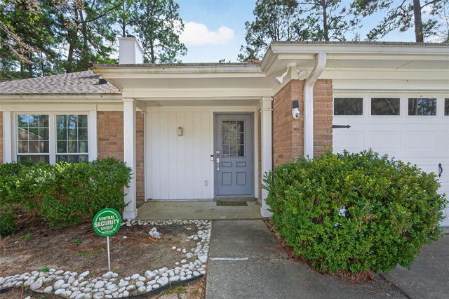 35 Sheep Meadow Place, The Woodlands, TX 77381