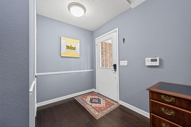 35 Sheep Meadow Place, The Woodlands, TX 77381