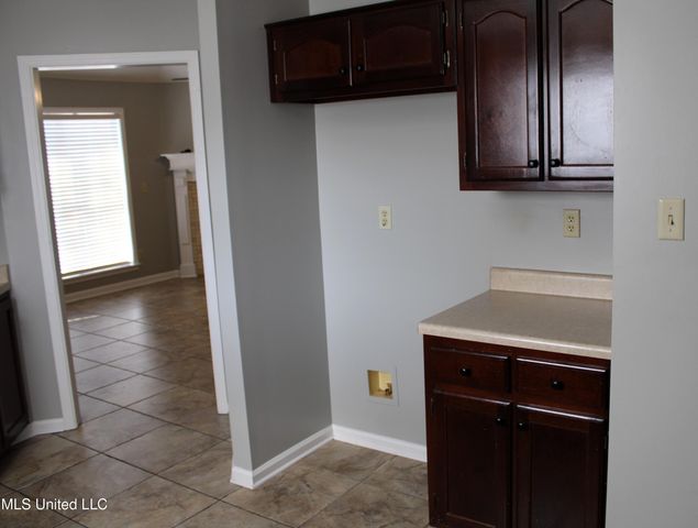 6849 W Dogwood Manor, Olive Branch, MS 38654