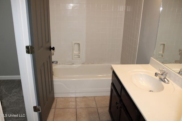 6849 W Dogwood Manor, Olive Branch, MS 38654