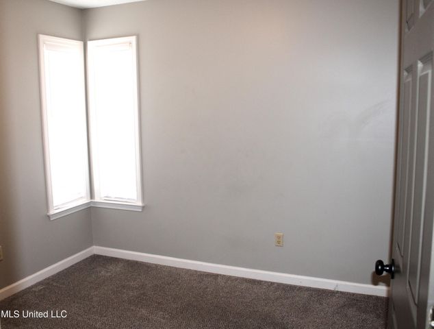 6849 W Dogwood Manor, Olive Branch, MS 38654