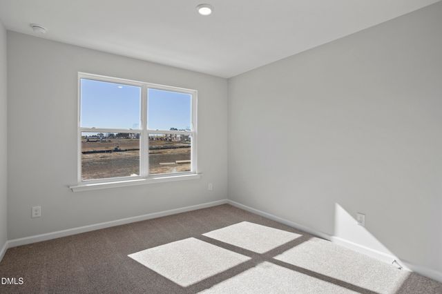 371 Chesapeake Commons Street 116, Garner, NC 27529