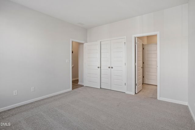 371 Chesapeake Commons Street 116, Garner, NC 27529