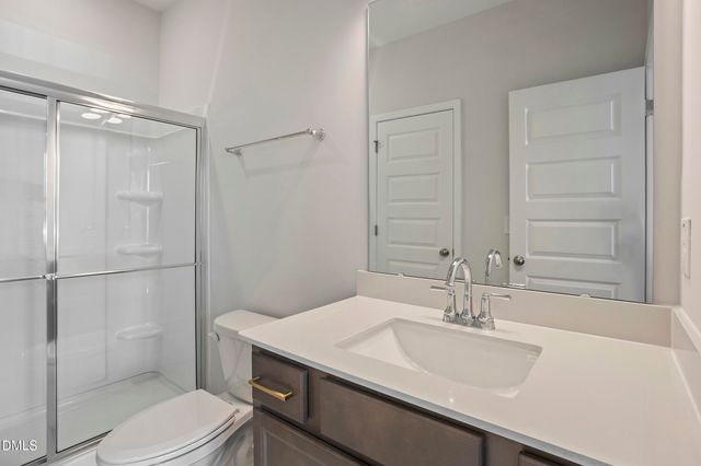 371 Chesapeake Commons Street 116, Garner, NC 27529