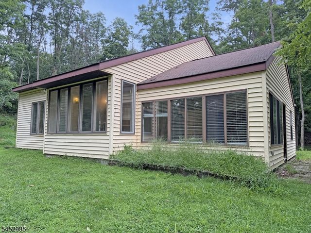 38 Deckertown Tpke, Wantage Twp., NJ 07461
