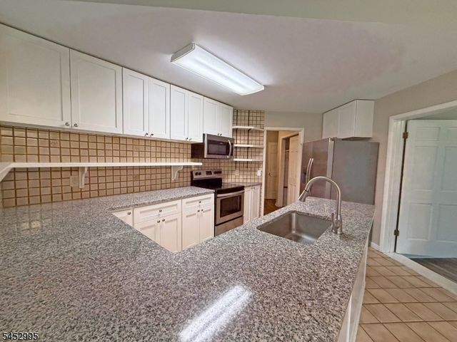 38 Deckertown Tpke, Wantage Twp., NJ 07461
