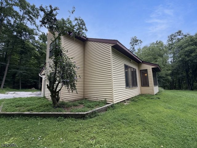 38 Deckertown Tpke, Wantage Twp., NJ 07461