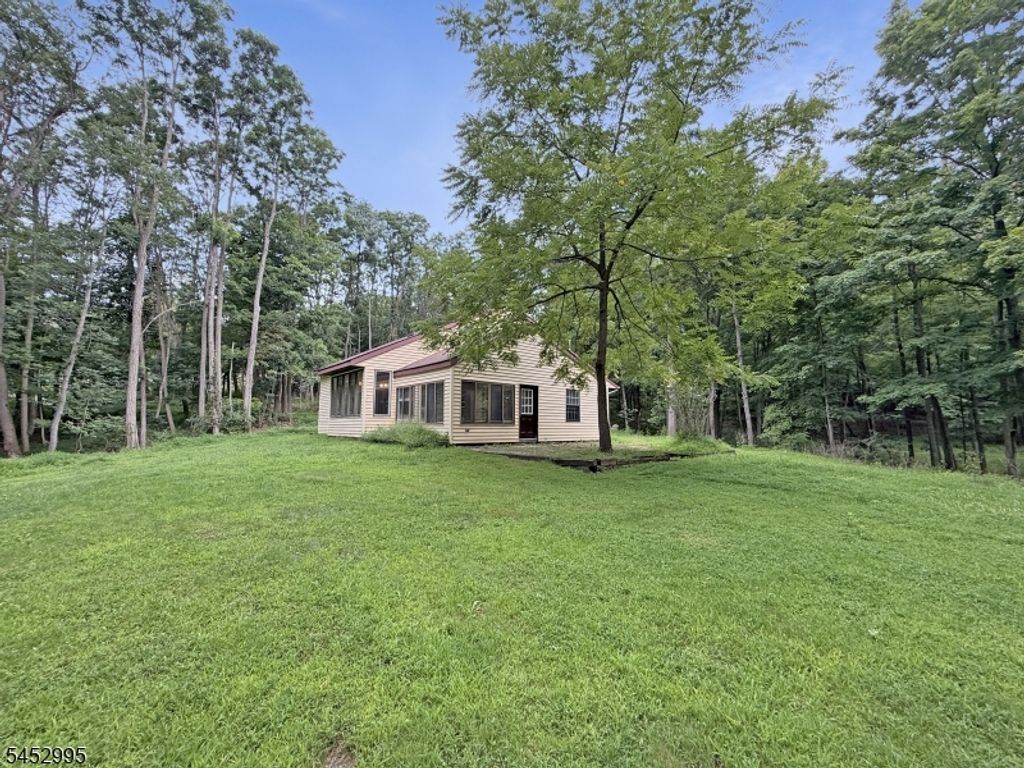 38 Deckertown Tpke, Wantage Twp., NJ 07461 — photo 4