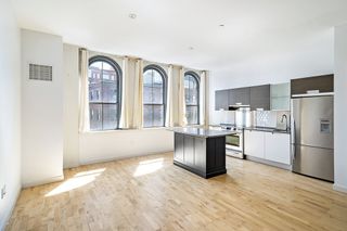 346 Congress St 513, Boston, MA 02210