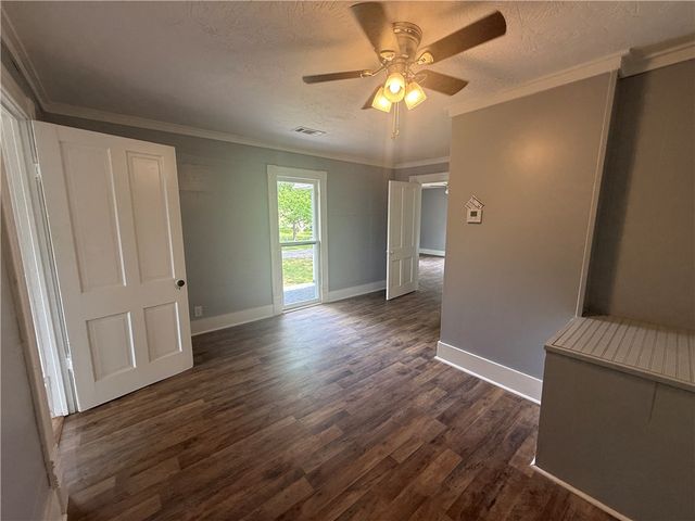 505 S Boulder, Russellville, AR 72801