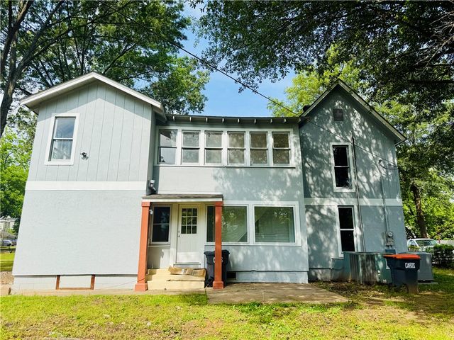 505 S Boulder, Russellville, AR 72801