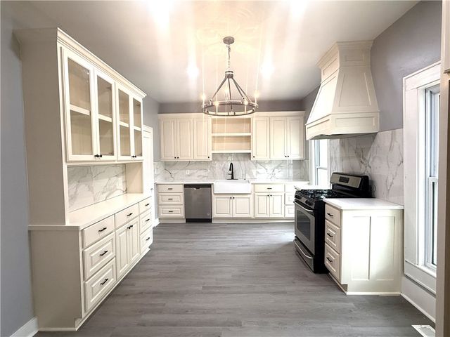 505 S Boulder, Russellville, AR 72801