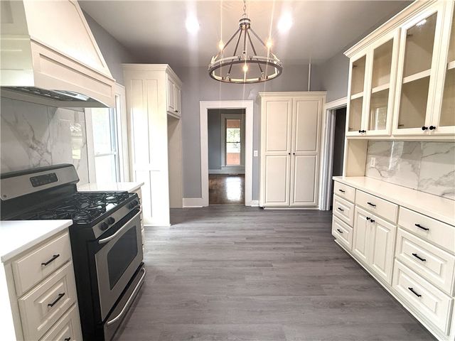 505 S Boulder, Russellville, AR 72801