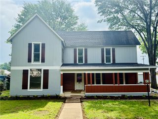 505 S Boulder, Russellville, AR 72801