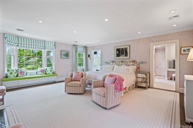200 Cleft Road, Mill Neck, NY 11765