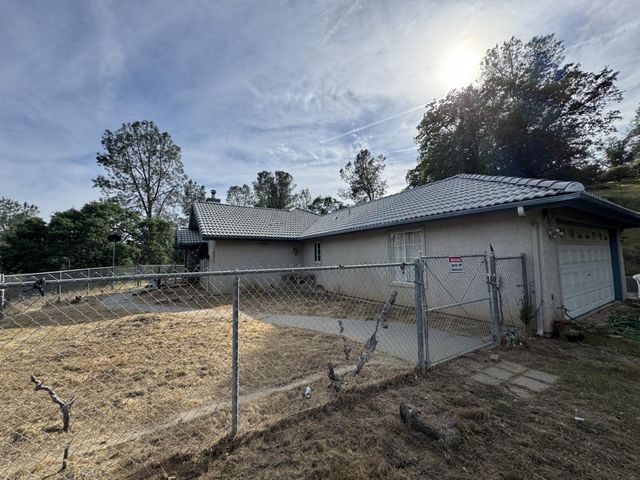 31540 Lucian Drive, Coarsegold, CA 93614