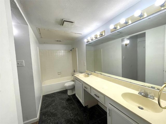14109 Callahan Drive, Houston, TX 77049