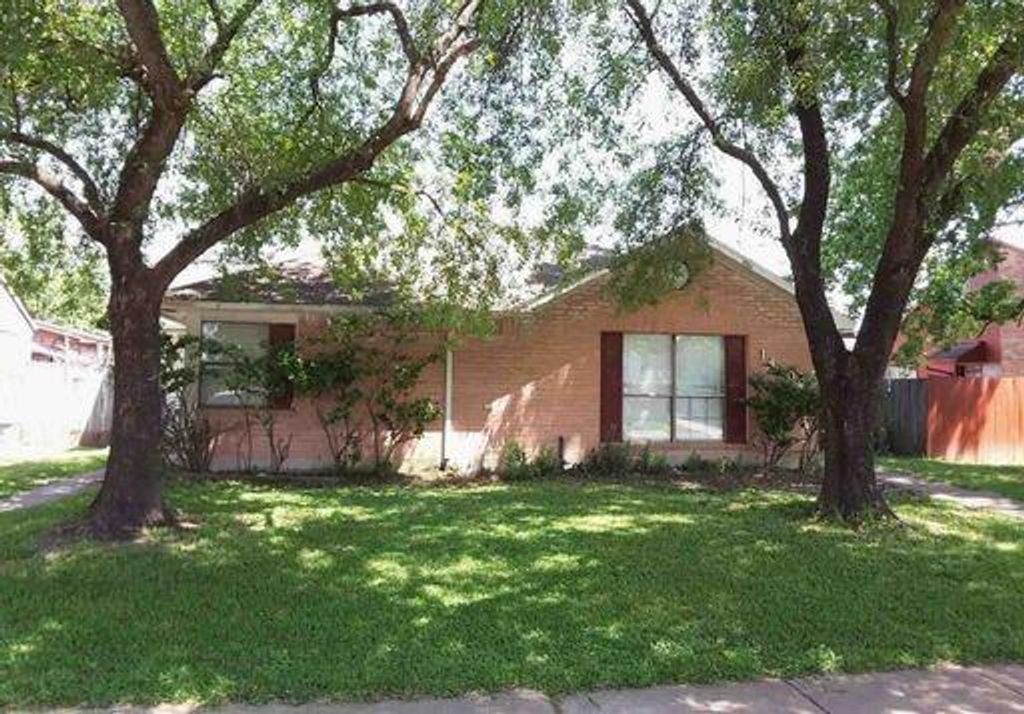14109 Callahan Drive, Houston, TX 77049