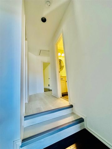 1321 PAWNEE Trail, Carrollton, TX 75007