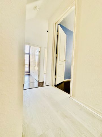 1321 PAWNEE Trail, Carrollton, TX 75007