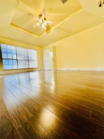 1321 PAWNEE Trail, Carrollton, TX 75007