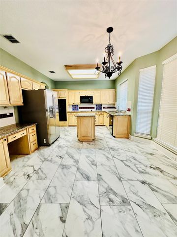 1321 PAWNEE Trail, Carrollton, TX 75007