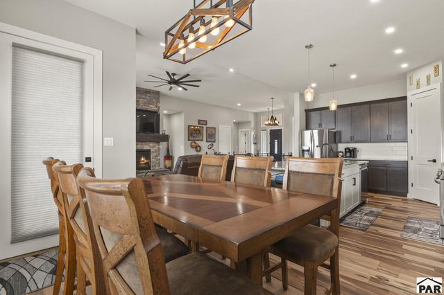 27 S Tequila Ct, Pueblo, CO 81007