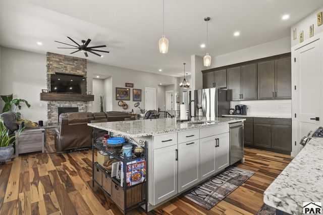 27 S Tequila Ct, Pueblo, CO 81007